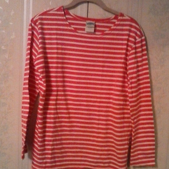 ESSENTIALS STYLE WOMEN'S PINK STRIPED TOP - Picture 1 of 3